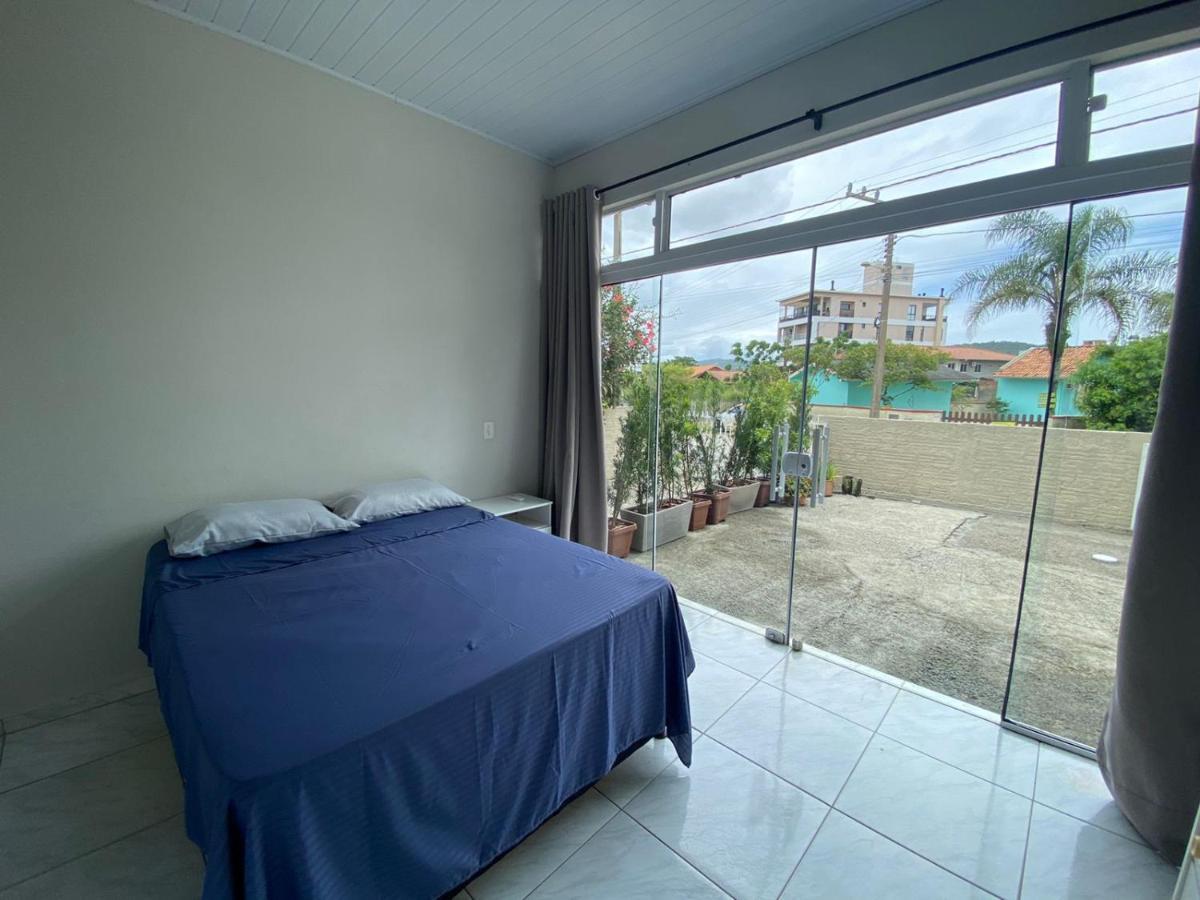Casa Entre Dois Mares - Casa Bege Villa บอมบินญัส ภายนอก รูปภาพ