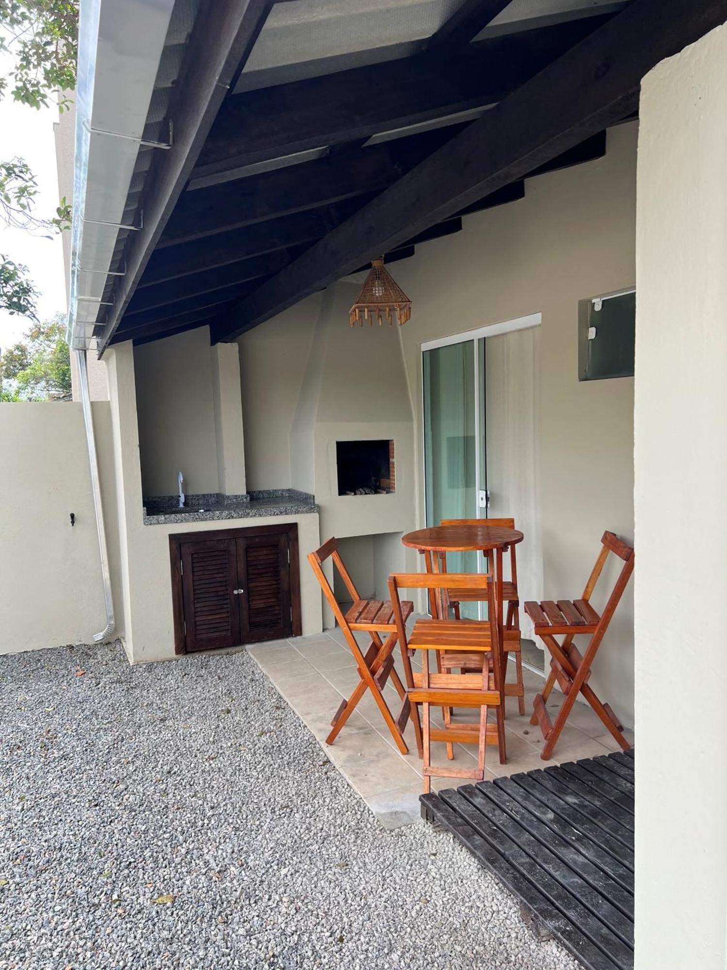 Casa Entre Dois Mares - Casa Bege Villa บอมบินญัส ภายนอก รูปภาพ